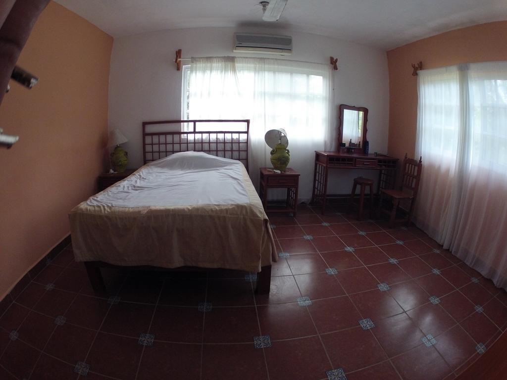 Hostel Rancho Alvarez &